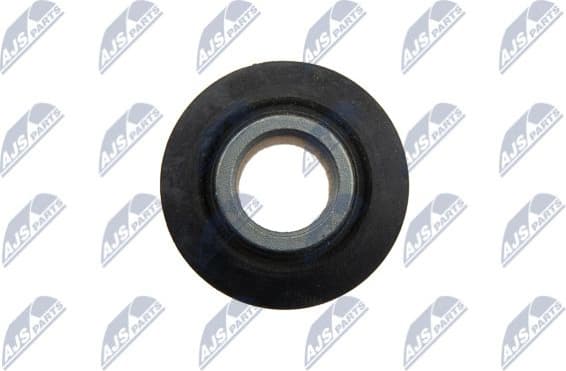 Mounting, control/trailing arm ZTT-NS-063A - image 4