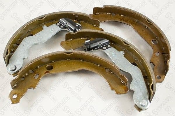 Brake Shoe Set 000 693-SX