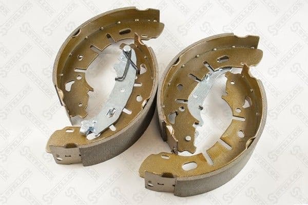 Brake Shoe Set 000 598-SX