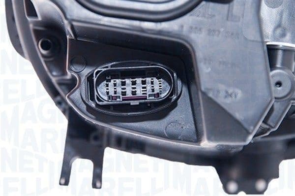 Headlight 711451000173