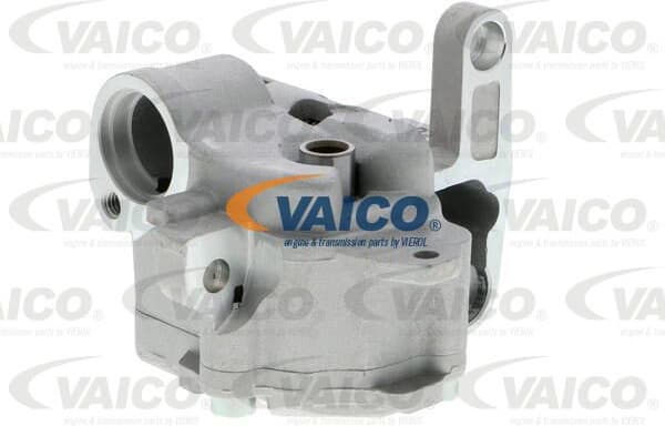 Oil Pump Original VAICO Quality V10-2667