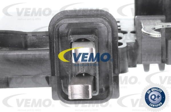 Alternator Regulator Original VEMO Quality V20-77-0299 - image 3
