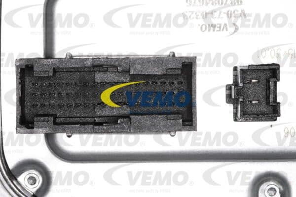 Control Unit, lights Green Mobility Parts V30-73-0323 - image 2