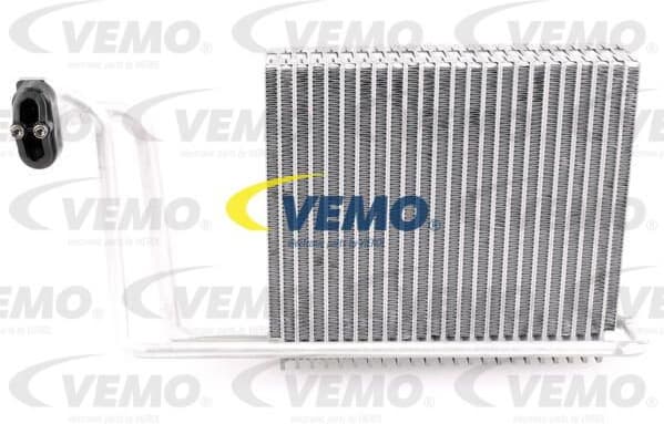 Evaporator, air conditioning Green Mobility Parts V30-65-0036