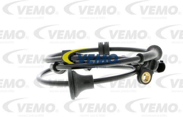 Sensor, wheel speed Original VEMO Quality V70-72-0049