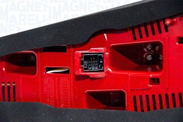 Tail Light Assembly 714021170851 - image 2