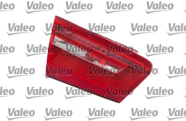 Tail Light Assembly ORIGINAL PART 044523 - image 2