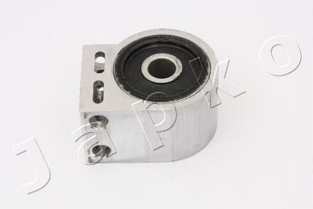 Mounting, control/trailing arm GOJC02