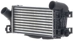 Charge Air Cooler BEHR CI 677 000S - image 2