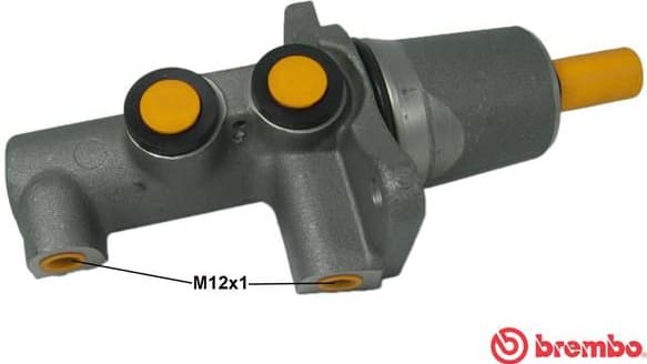 Brake Master Cylinder ESSENTIAL LINE M 50 032