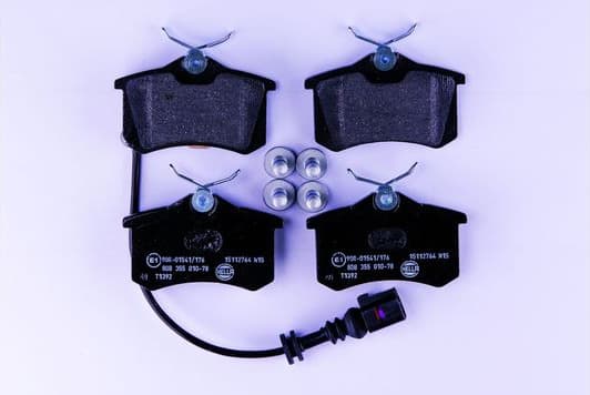 Brake Pad Set, disc brake 8DB 355 010-781