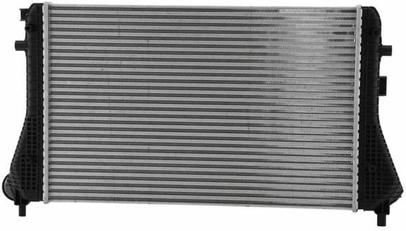 Charge Air Cooler 8ML 366 470-861 - image 2