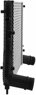 Charge Air Cooler 8ML 366 470-861 - image 4