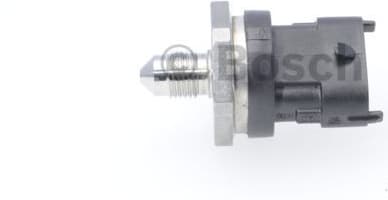 Sensor, fuel pressure 0261545038 - image 5