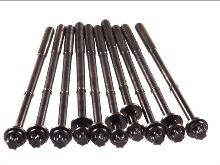 Bolt kit cylinder head 804.910